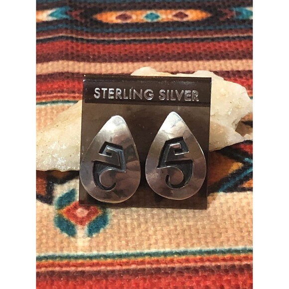Post Teardrop Overlay Earrings, Artist Wes Soohafyah, stamped sterling - Picture 1 of 3
